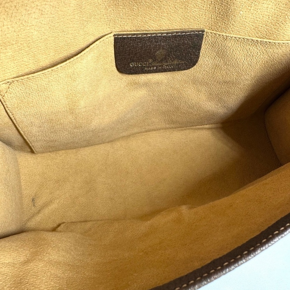 Gucci Supreme GG Monogram  Clutch Crossbody Bag - Picture 15 of 17